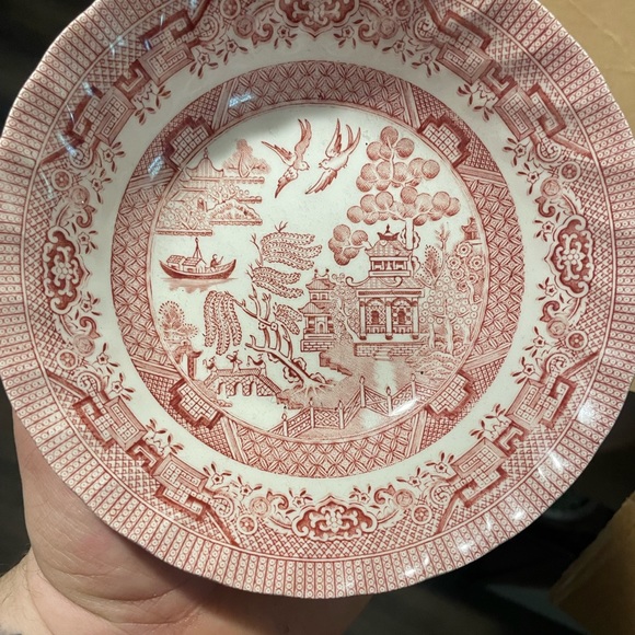 40 piece Wessex collection red willow made in England - Picture 5 of 6